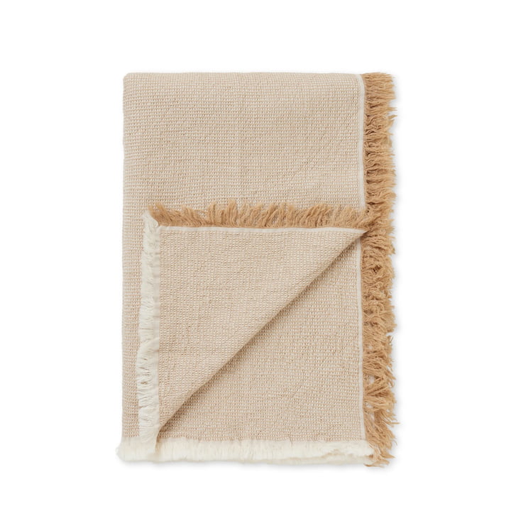 The Daisy blanket from Elvang in the version camel