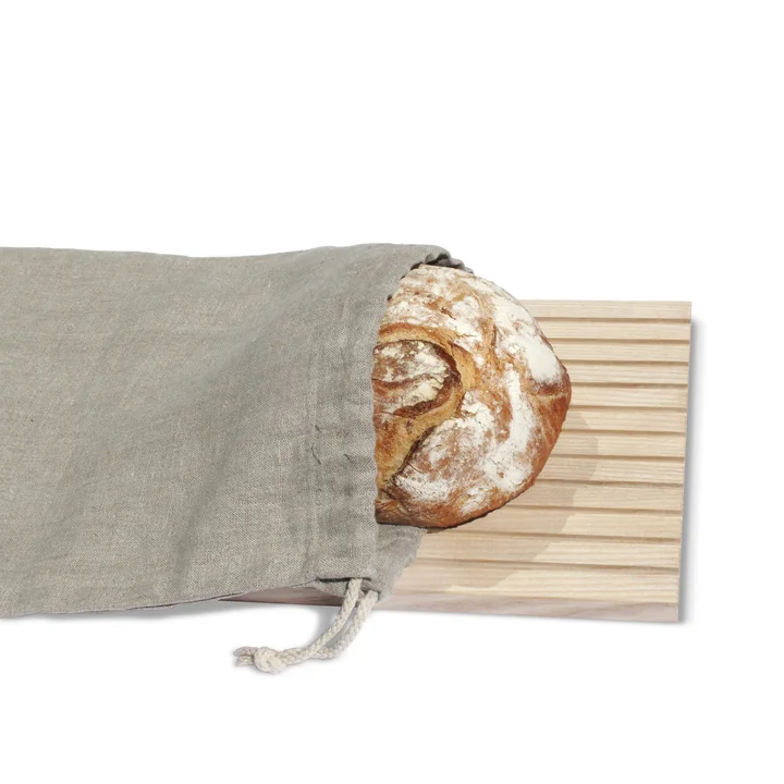 Haversack and cutting board from side by side