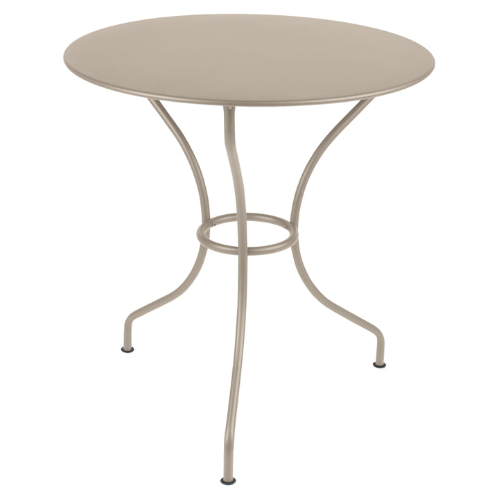 Opéra Garden table from Fermob in the finish nutmeg