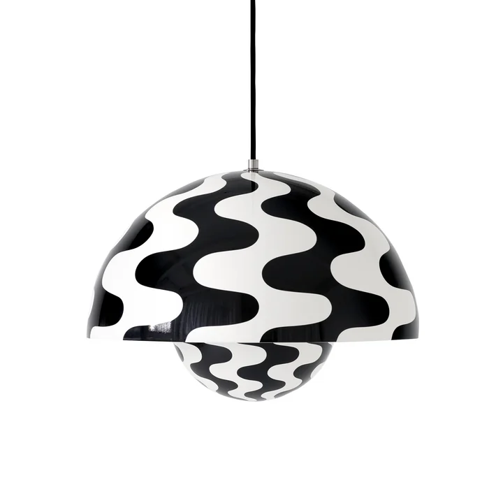 & Tradition - FlowerPot Pendant light VP7, black/ white