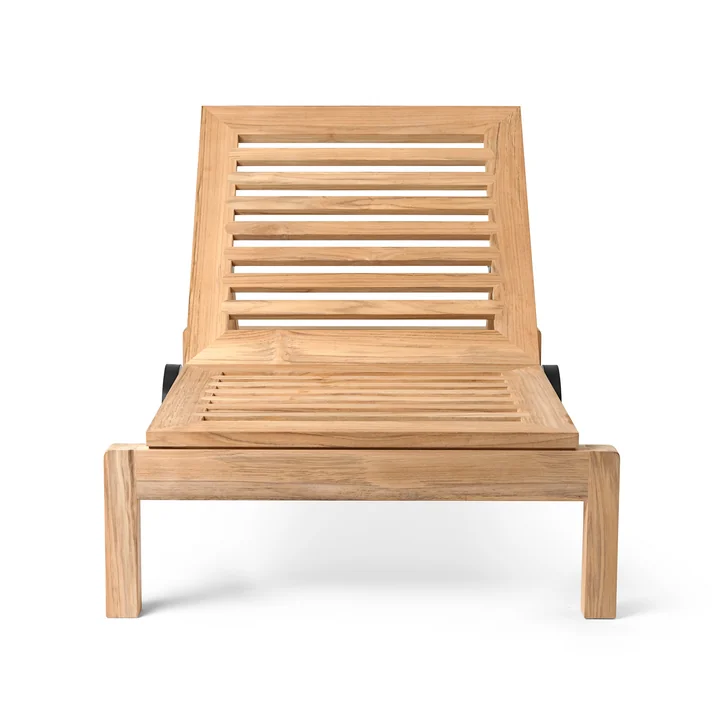 AH604 Sun lounger, teak untreated from Carl Hansen