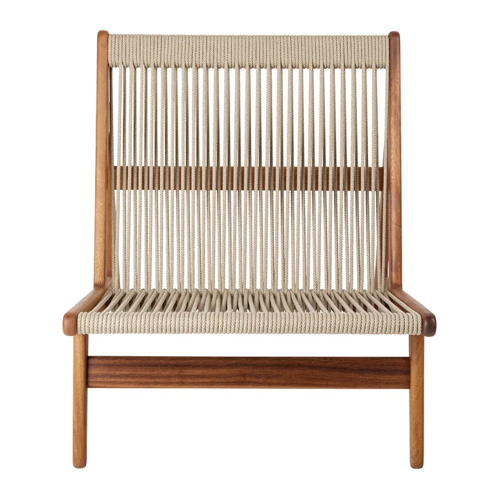 MR01 Outdoor lounge chair from Gubi in the version Iroko nature / Sunfire Melange beige sand
