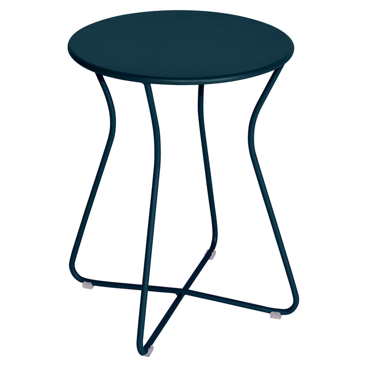 Cocotte Stool from Fermob in the version acapulco blue