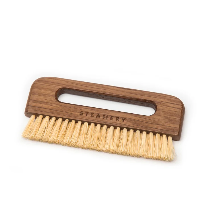 The clothes brush from Steamery