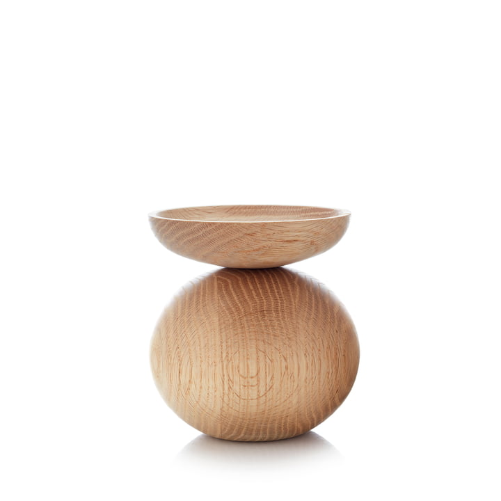 Shape Ball Vase from applicata in the finish oak