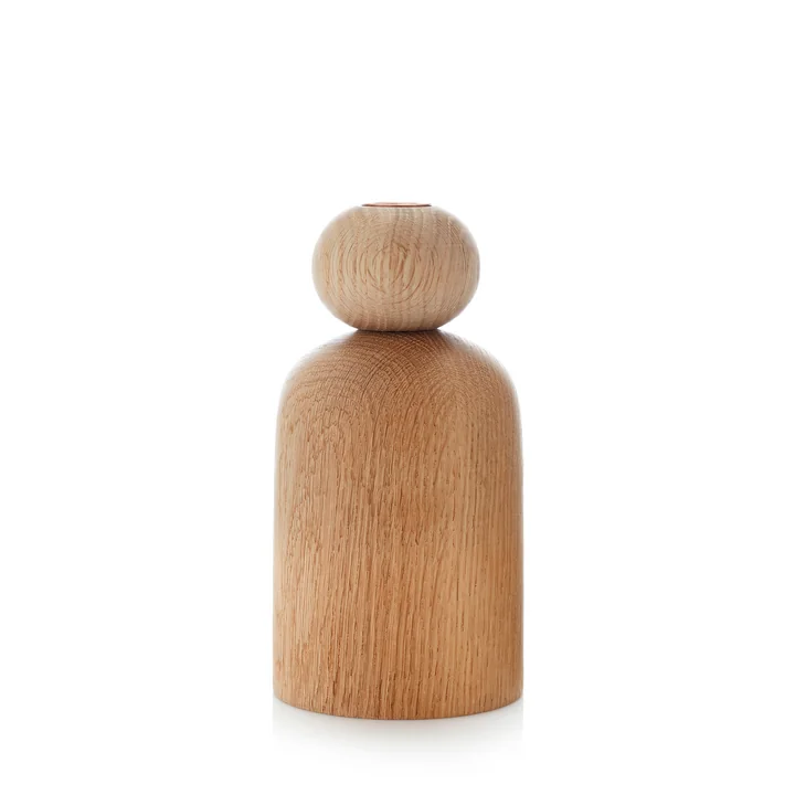 Shape Ball Vase from applicata in the finish oak