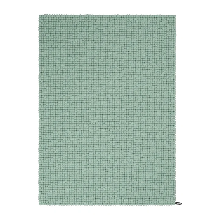 Fine Felt ball rug from myfelt in the color turquoise