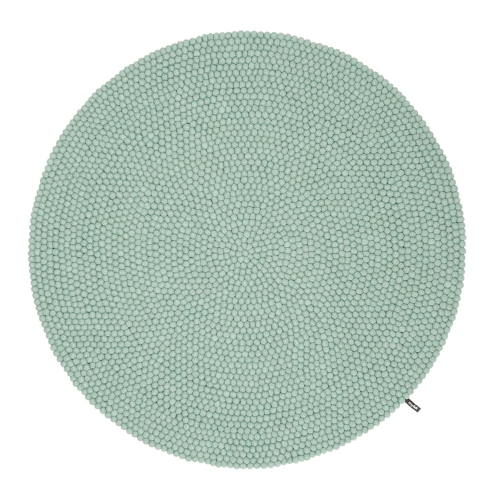 Mats felt ball rug from myfelt in the color turquoise