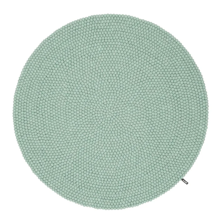 Mats felt ball rug from myfelt in the color turquoise