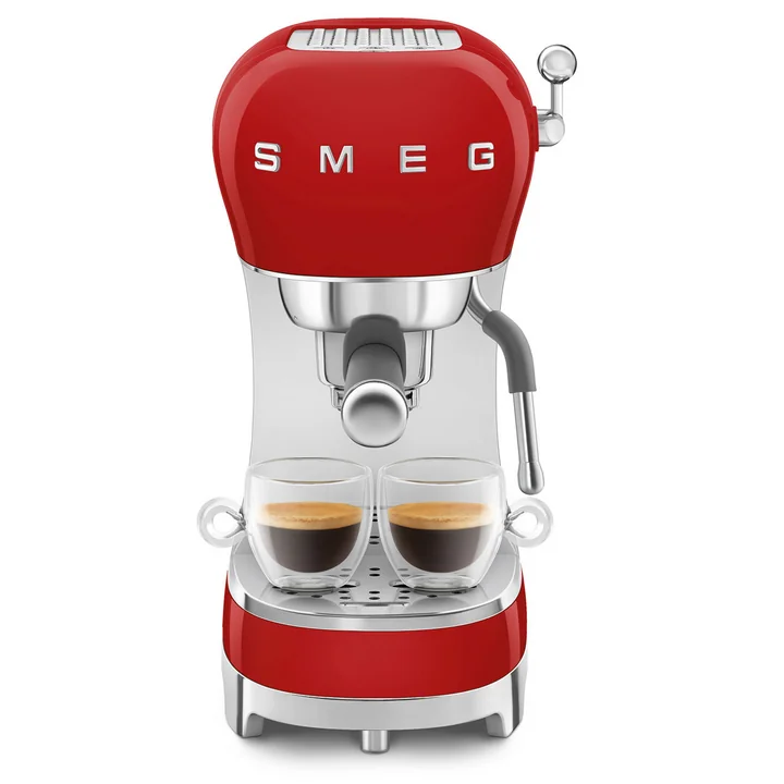 Espresso coffee machine with portafilter from Smeg