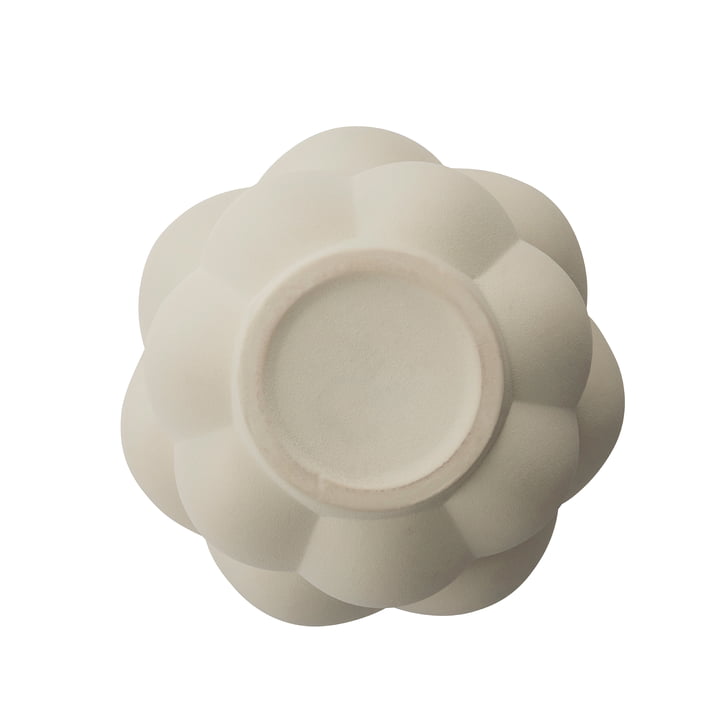 The UVA vase from AYTM in the color cream