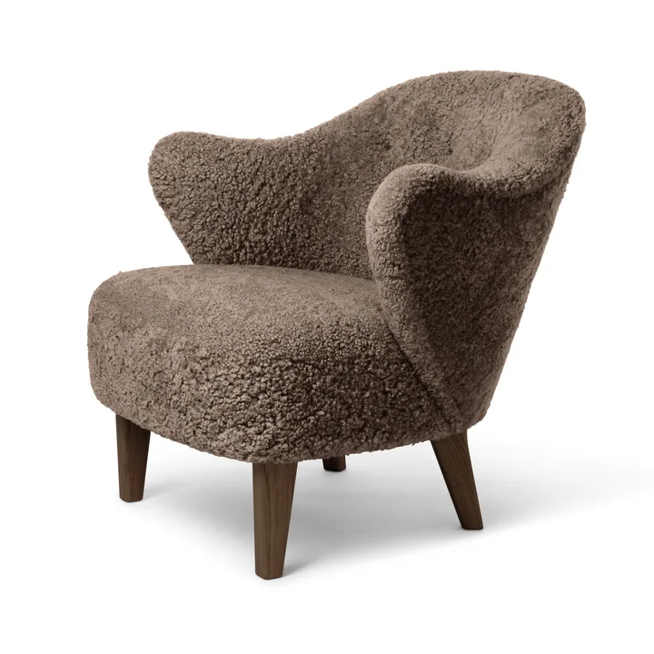 Audo - Ingeborg armchair, dark stained oak / Sheepskin Sahara