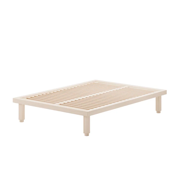 OUT Objekte unserer Tage - Kaya Bed Small, 140 x 200 cm, ash waxed with white pigment