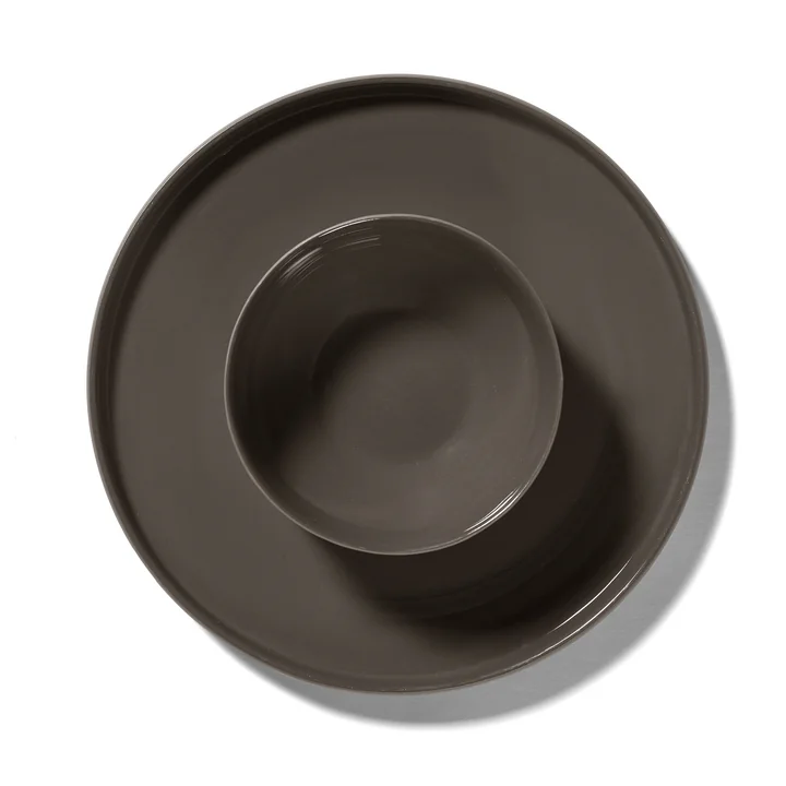 Dune Bowl and plate by Kelly Wearstler, Slate brown by Serax