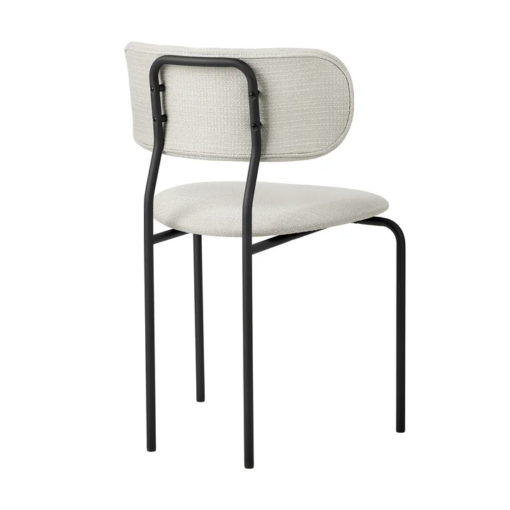 Gubi - Coco Dining chair full upholstery, black matt / Eero Special (106)