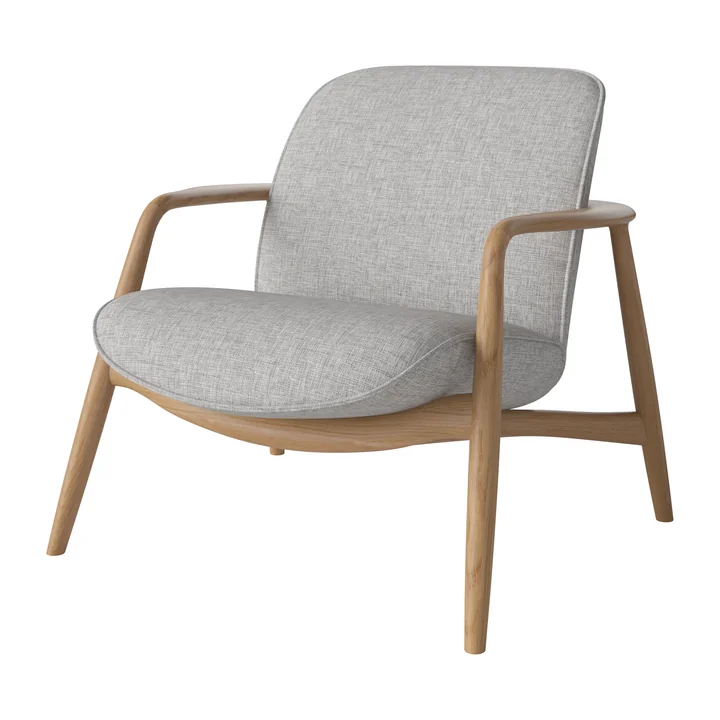 Bowie Armchair, oiled oak / Nantes light gray by Bolia