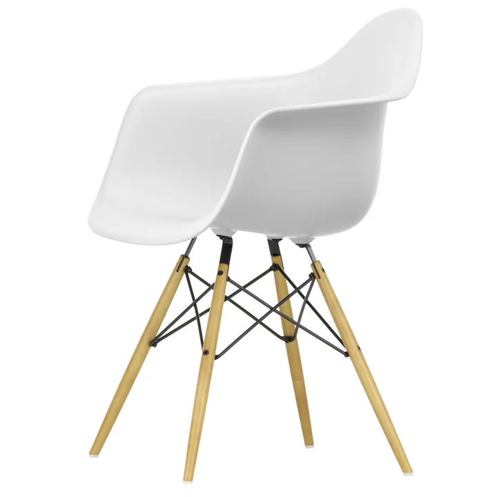 Eames Plastic Armchair from Vitra