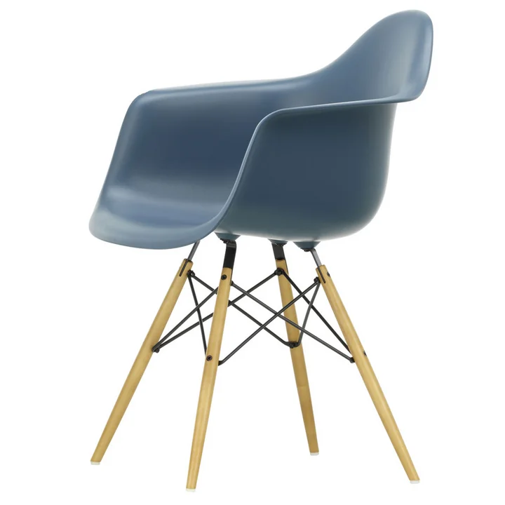 Eames Plastic Armchair from Vitra