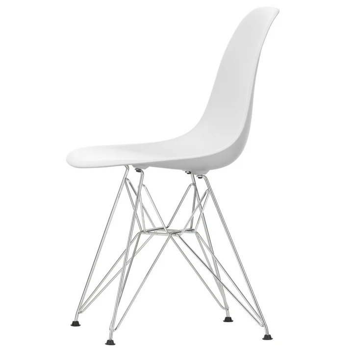 Eames Plastic Side Chair from Vitra