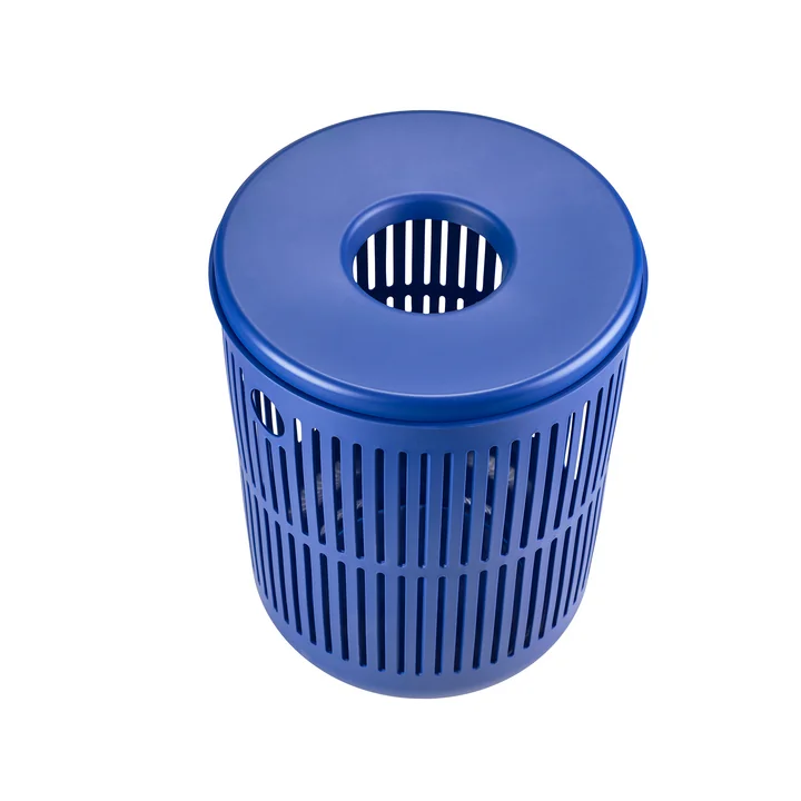 Ume Laundry basket with lid from Zone Denmark