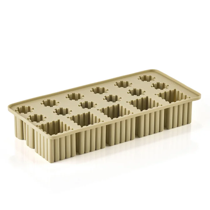 Singles Ice cube mold, leek green from Zone Denmark