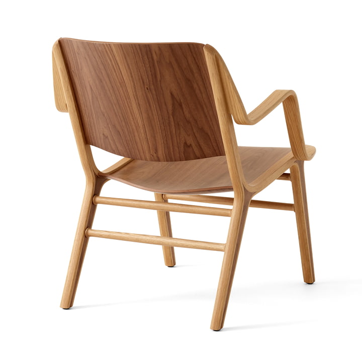 AX Lounge Chair with armrests HM11, walnut / oak lacquered by & Tradition