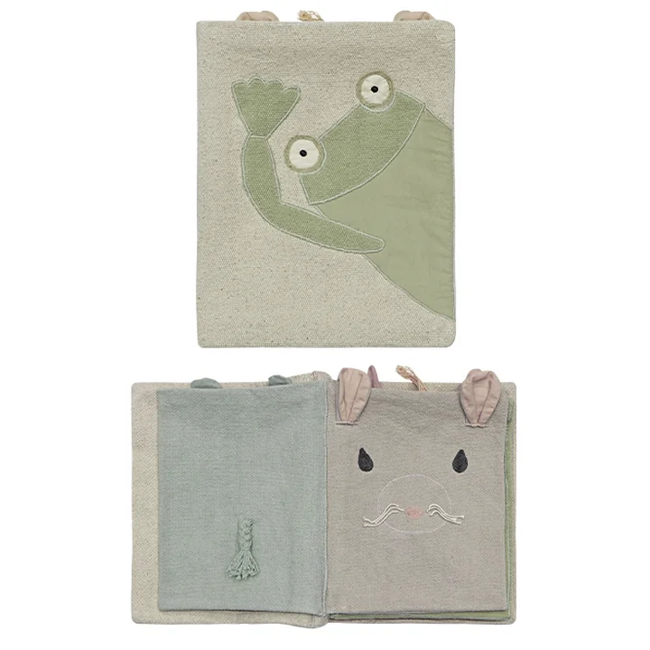 Activity book, animals from Lorena Canals