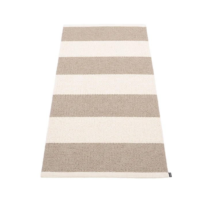 Bob Rug, 150 x 70 cm, mud / vanilla by Pappelina