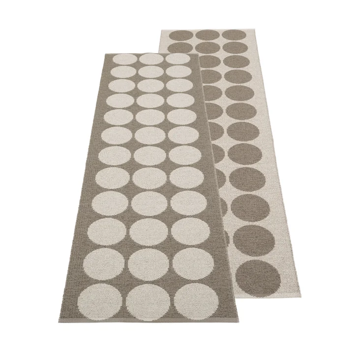 Hugo Rug, 70 x 240 cm, walnut by Pappelina