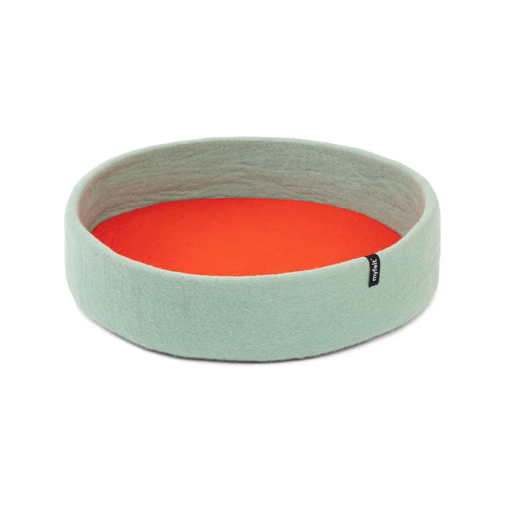 Fine Dog basket, inlay red-orange from myfelt