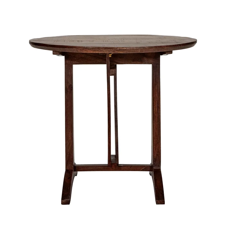 Wine dining table from House Doctor