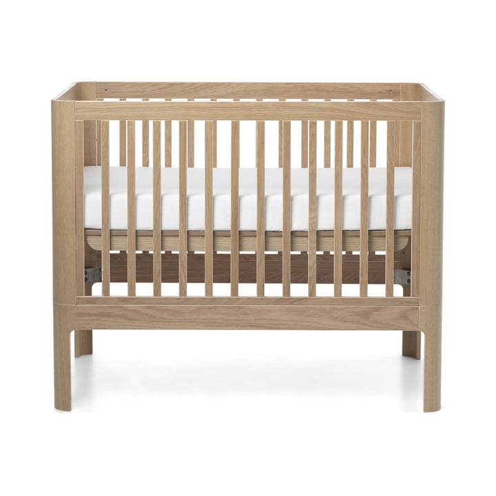 The Nova baby crib from Flexa