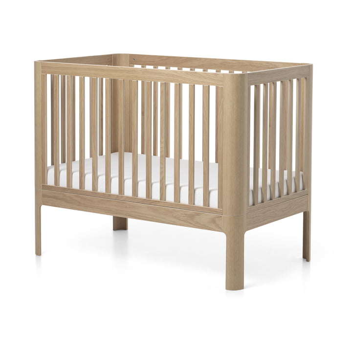 The Nova baby crib from Flexa