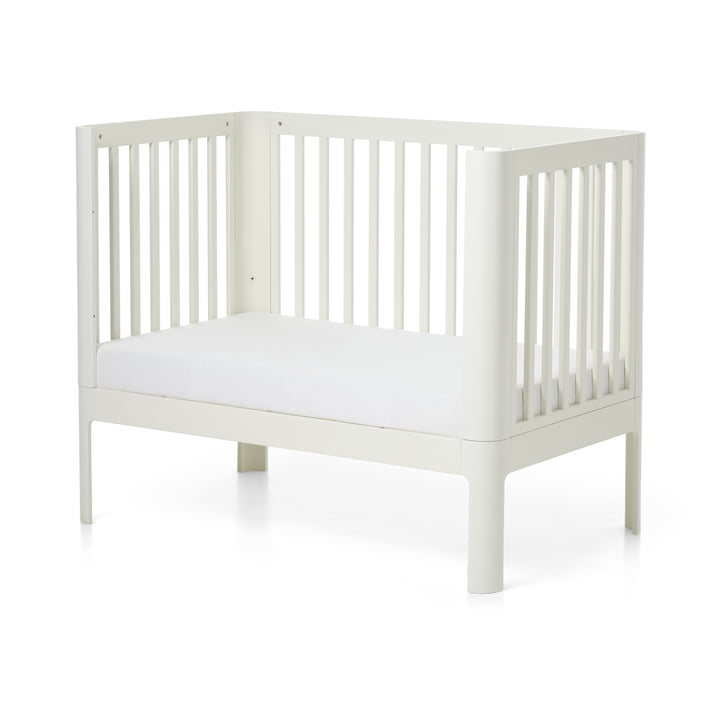 The Nova baby crib from Flexa