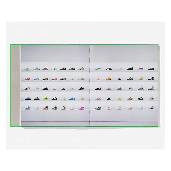 アート・デザイン・音楽 Virgil Abloh. Nike ICONS / Taschen Virgil Abloh. Nike. ICONS. TASCHEN Verlag