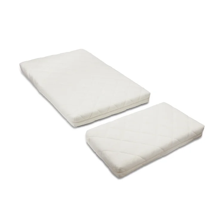 Form Baby & Junior mattress 70 x 120/160 cm from Nofred