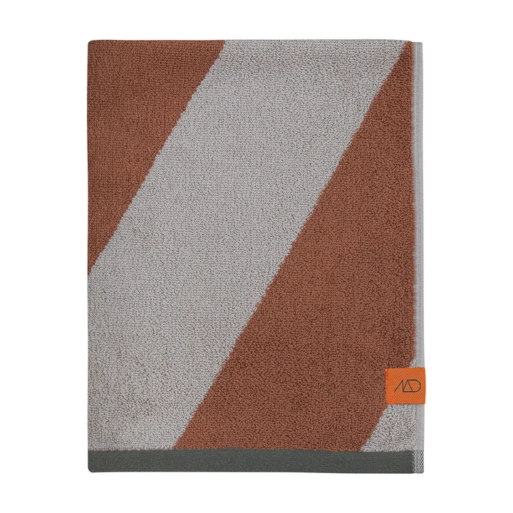 Mette Ditmer - Diagonal Bath towel 70 x 133 cm, brick