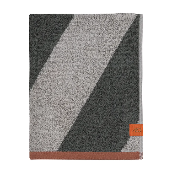 Mette Ditmer - Diagonal Bath towel 70 x 133 cm, dark olive