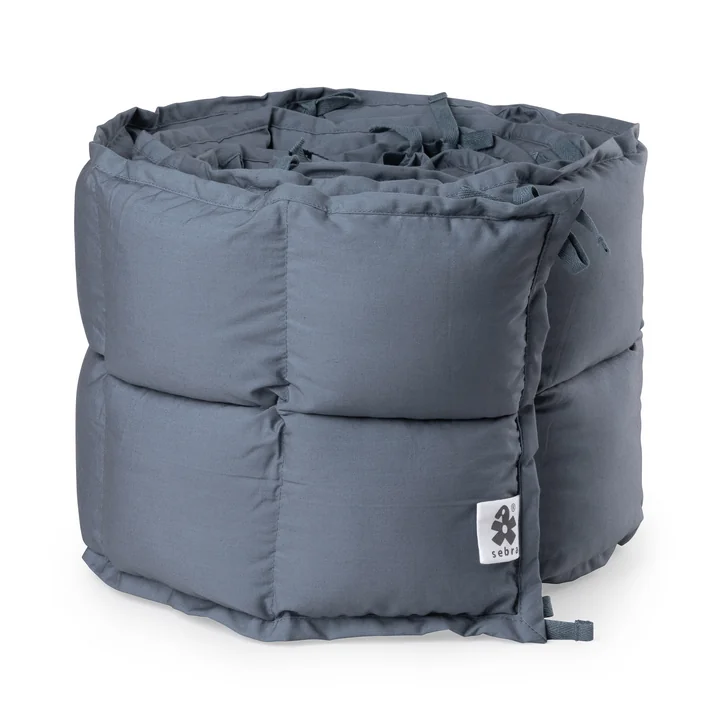 Sebra - Baby cot bumper, quilted / forrest lake blue
