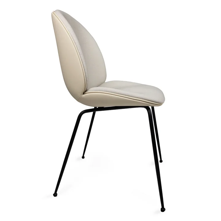 Gubi - Beetle Dining Chair Full upholstery (Conic Base), black / Vidar (146) / Valencia leather (Exclusive Edition)
