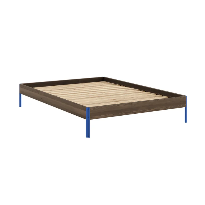 Karup Design - Core Bed 140 x 200 cm, pine carob brown / vivid blue