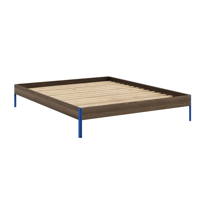 Karup Design - Core Bed 160 x 200 cm, pine carob brown / vivid blue