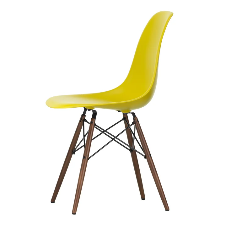 Vitra - Eames Plastic Side Chair DSW RE, dark maple / mustard