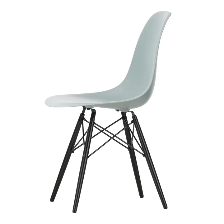 Vitra - Eames Plastic Side Chair DSW RE, maple black / light gray