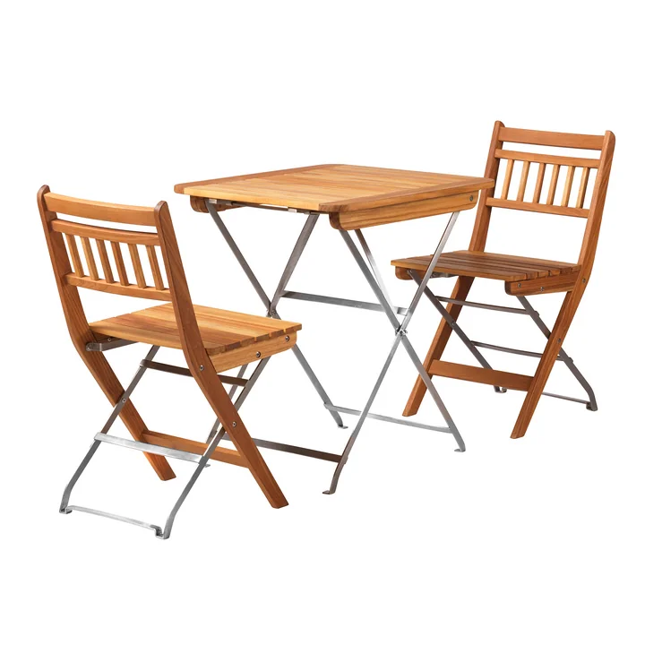 FDB Møbler - Lilleø M26 folding table and M23 folding chair, natural oiled teak