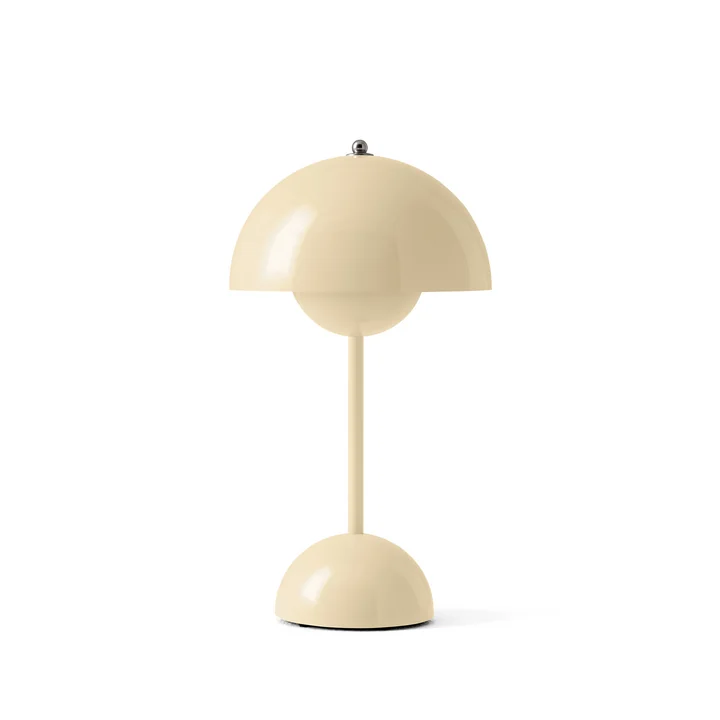 & Tradition - Flowerpot rechargeable table lamp VP9 with magnetic charging cable, ivory