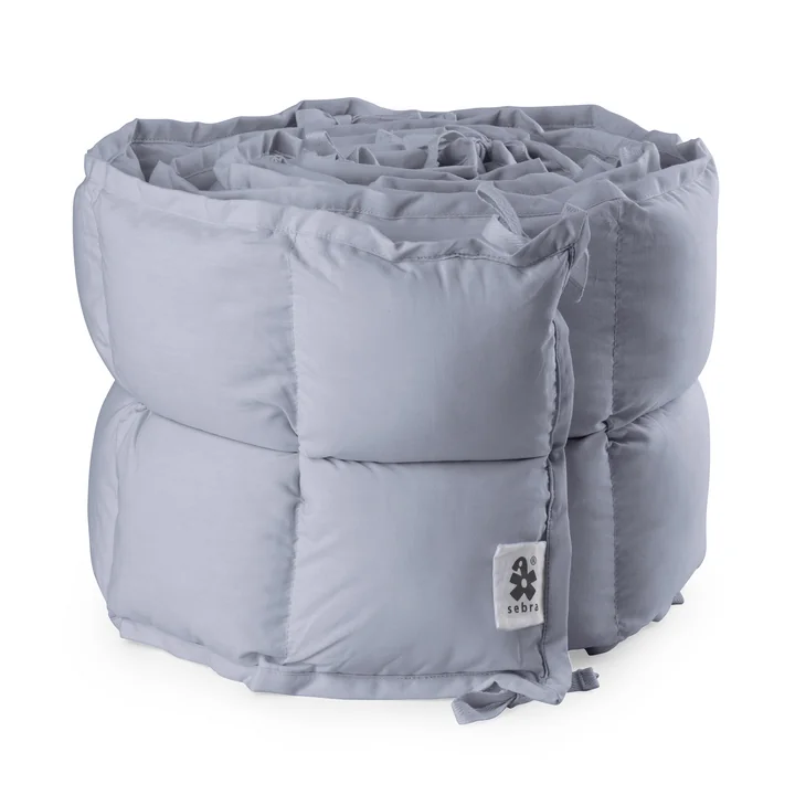 Sebra - Baby cot bumper, quilted / dusty blue