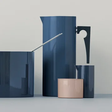 Stelton - Cylinda-Line jug with ice stopper
