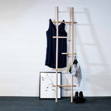 The kommod - Lendra Ladder / Leaning Coat Rack with Clothes and Accessories