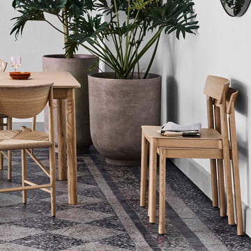 Betty TK2 chair and the Collect SC43-SC45 plant pot from & tradition